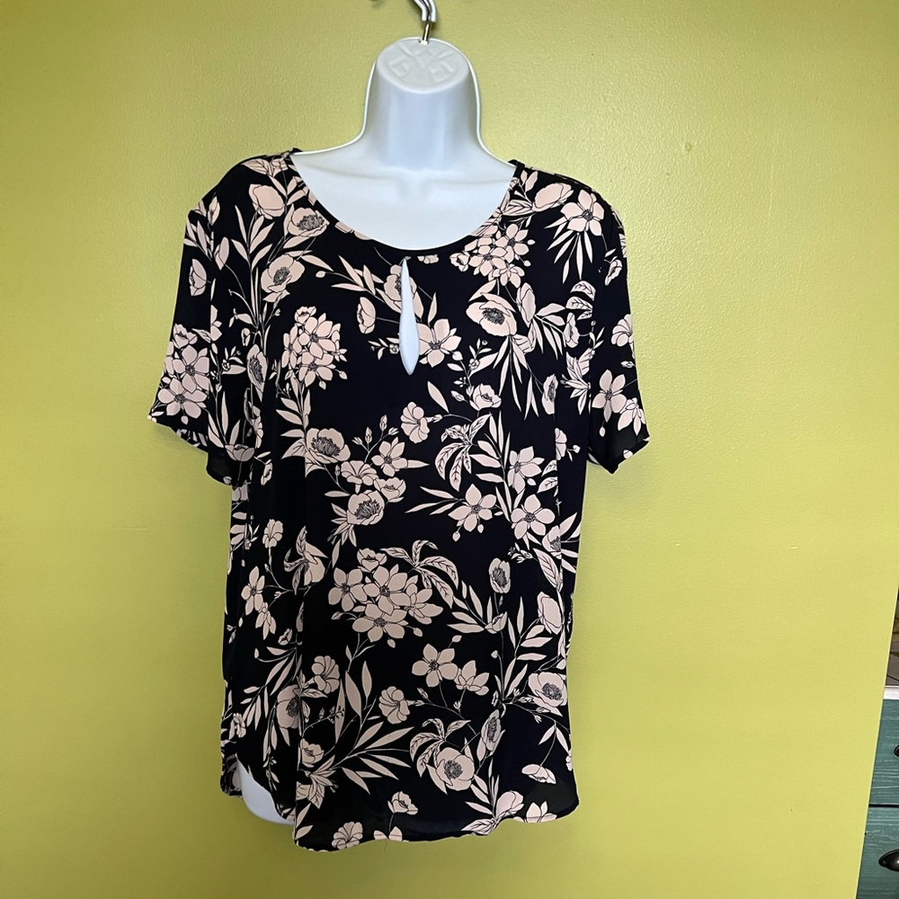 Anne Taylor Flower Blouse